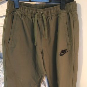 Nike Slim Fit Jogger Pants